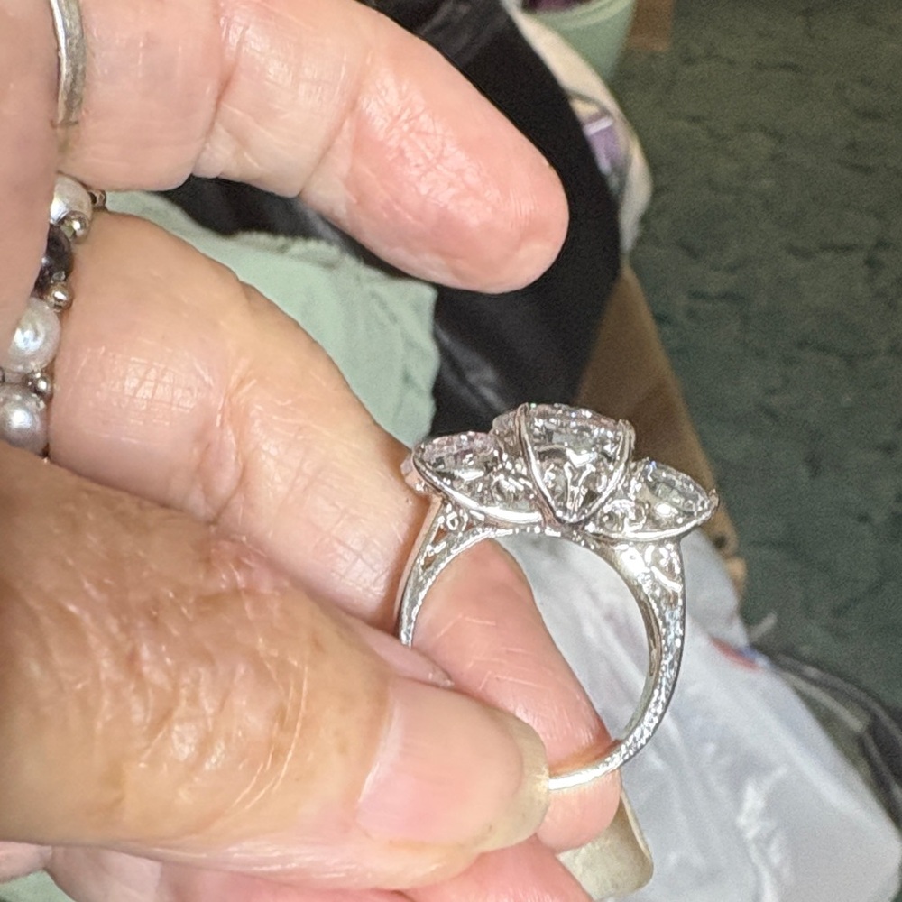 Dazzling Triple Stone Silver Ring - image 3